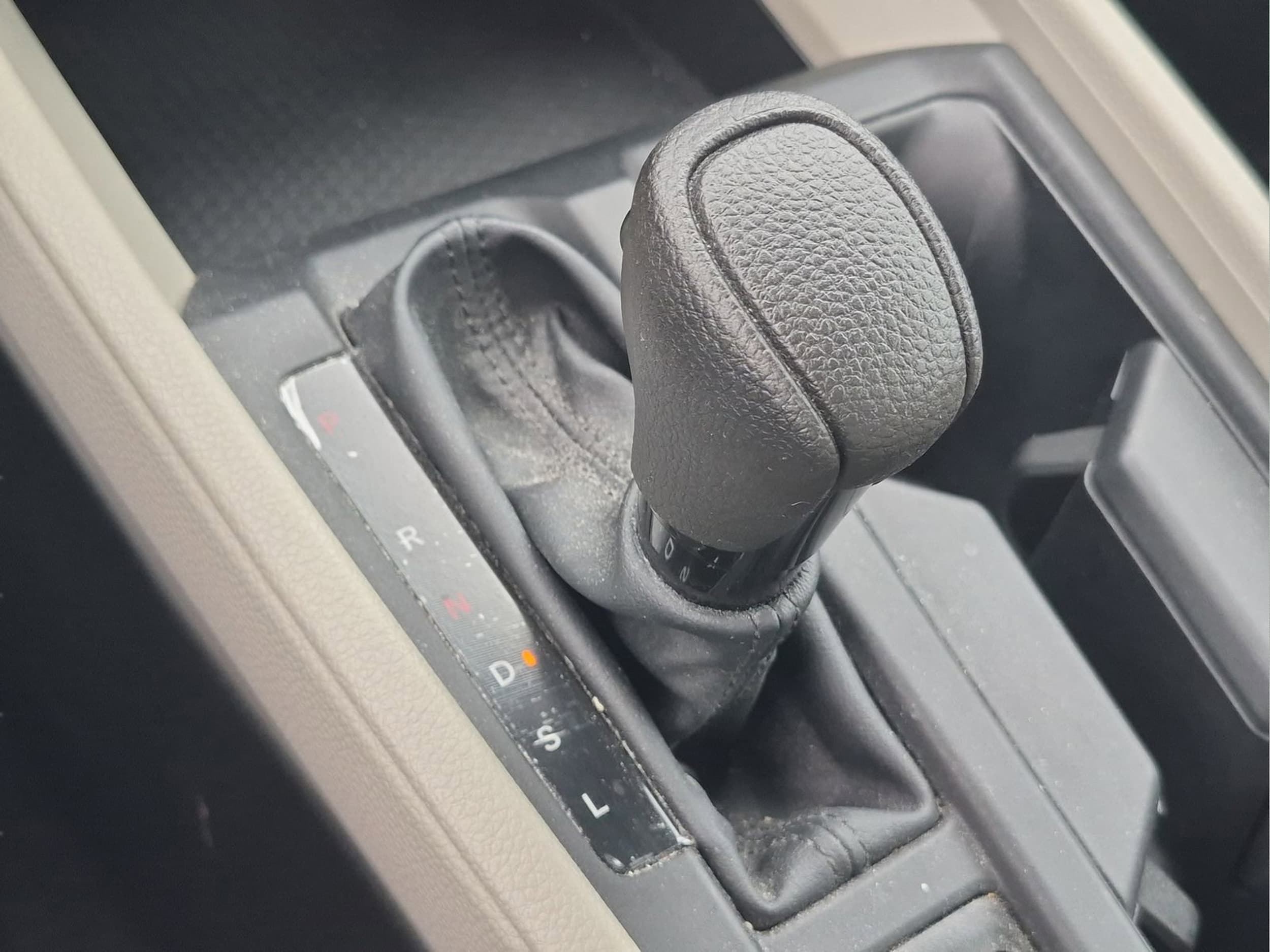 2025 Honda Accord LX - Photo 16
