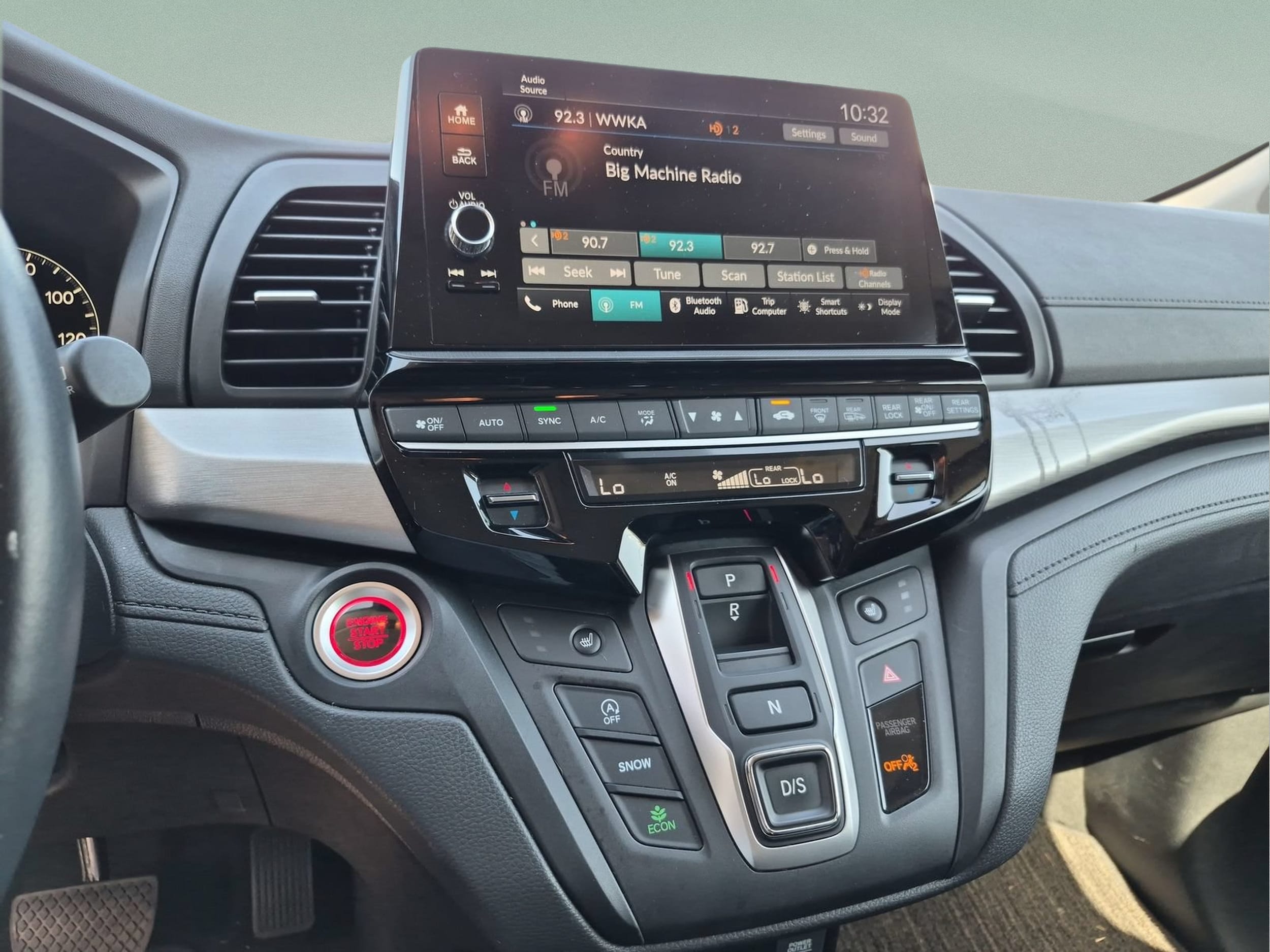 2025 Honda Odyssey EX-L - Photo 13
