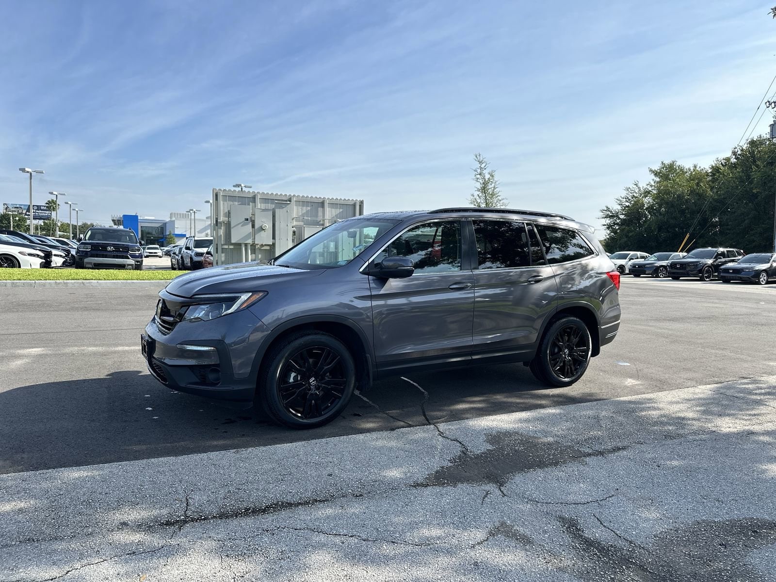 2022 Honda Pilot Special Edition photo 2