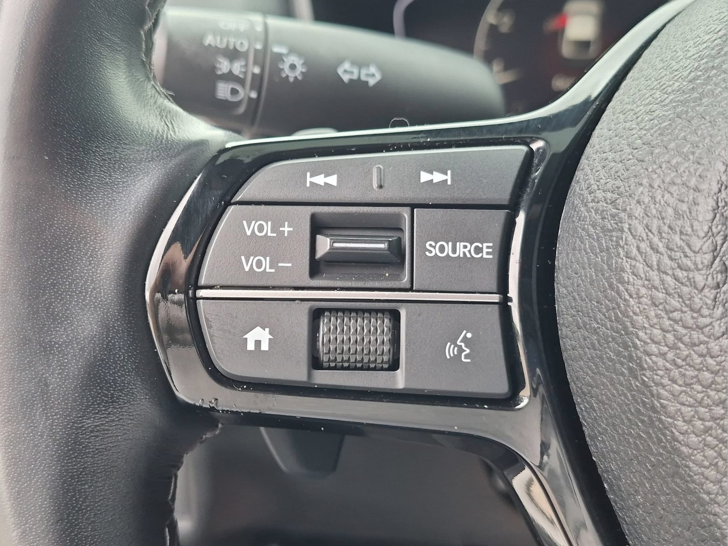 2025 Honda Civic Hatchback Sport - Photo 14