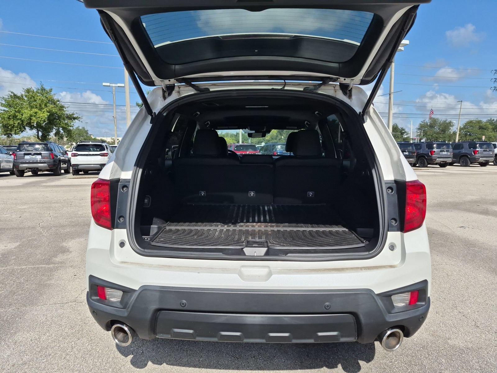 2023 Honda Passport EX-L - Photo 32