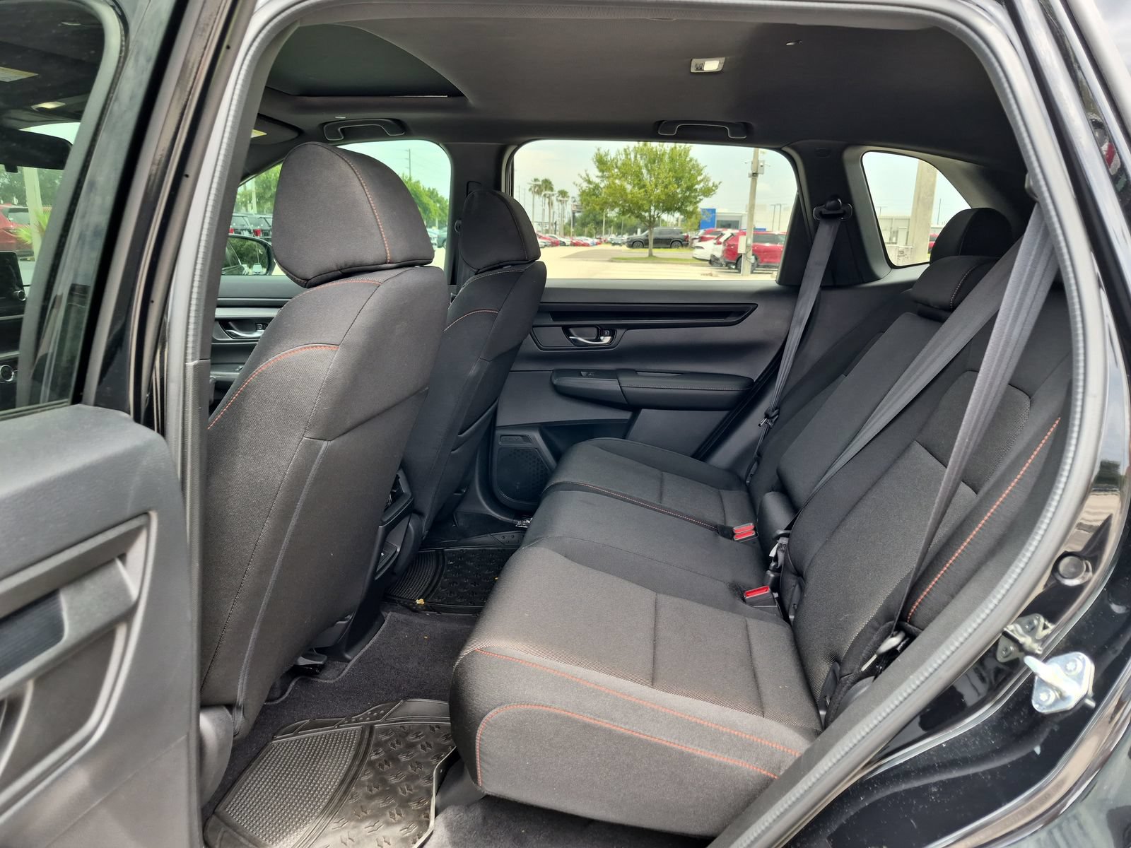 2025 Honda CR-V Sport - Photo 18