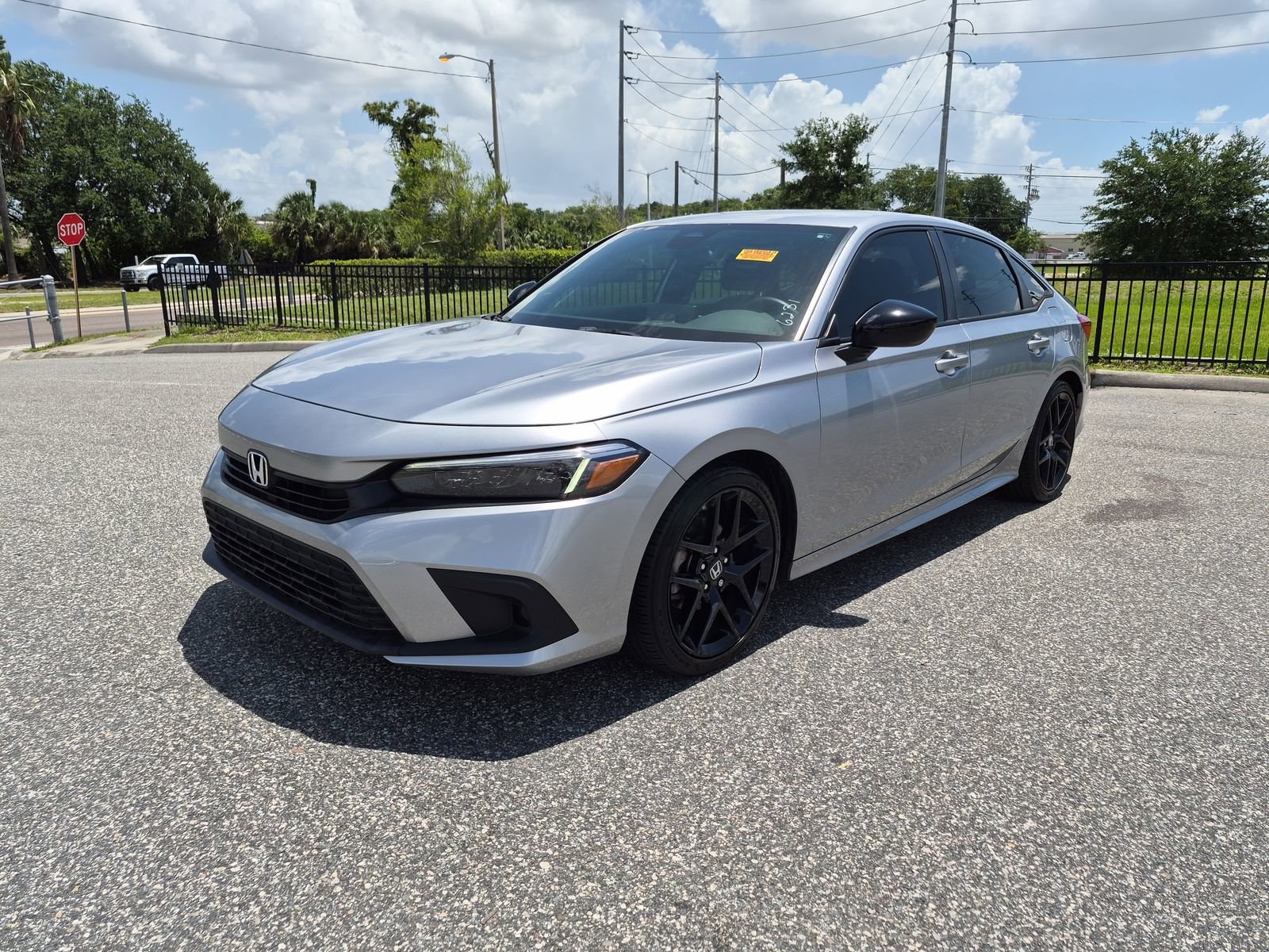 2023 Honda Civic Sport CVT's photo