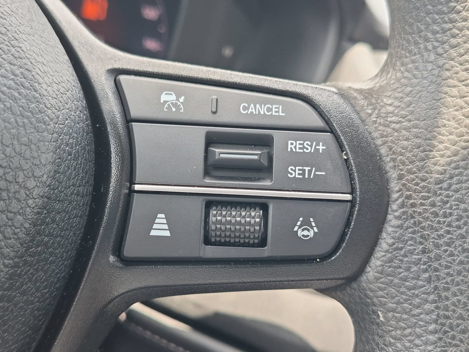2023 Honda Accord EX - Photo 11