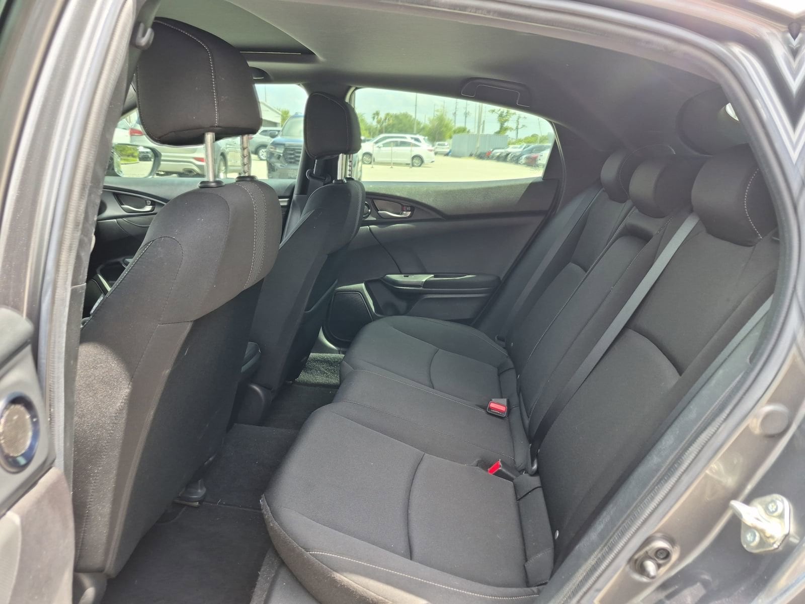 2020 Honda Civic Hatchback EX - Photo 18