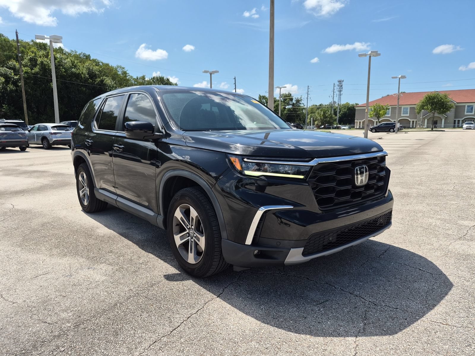 2023 Honda Pilot EX-L - Photo 9