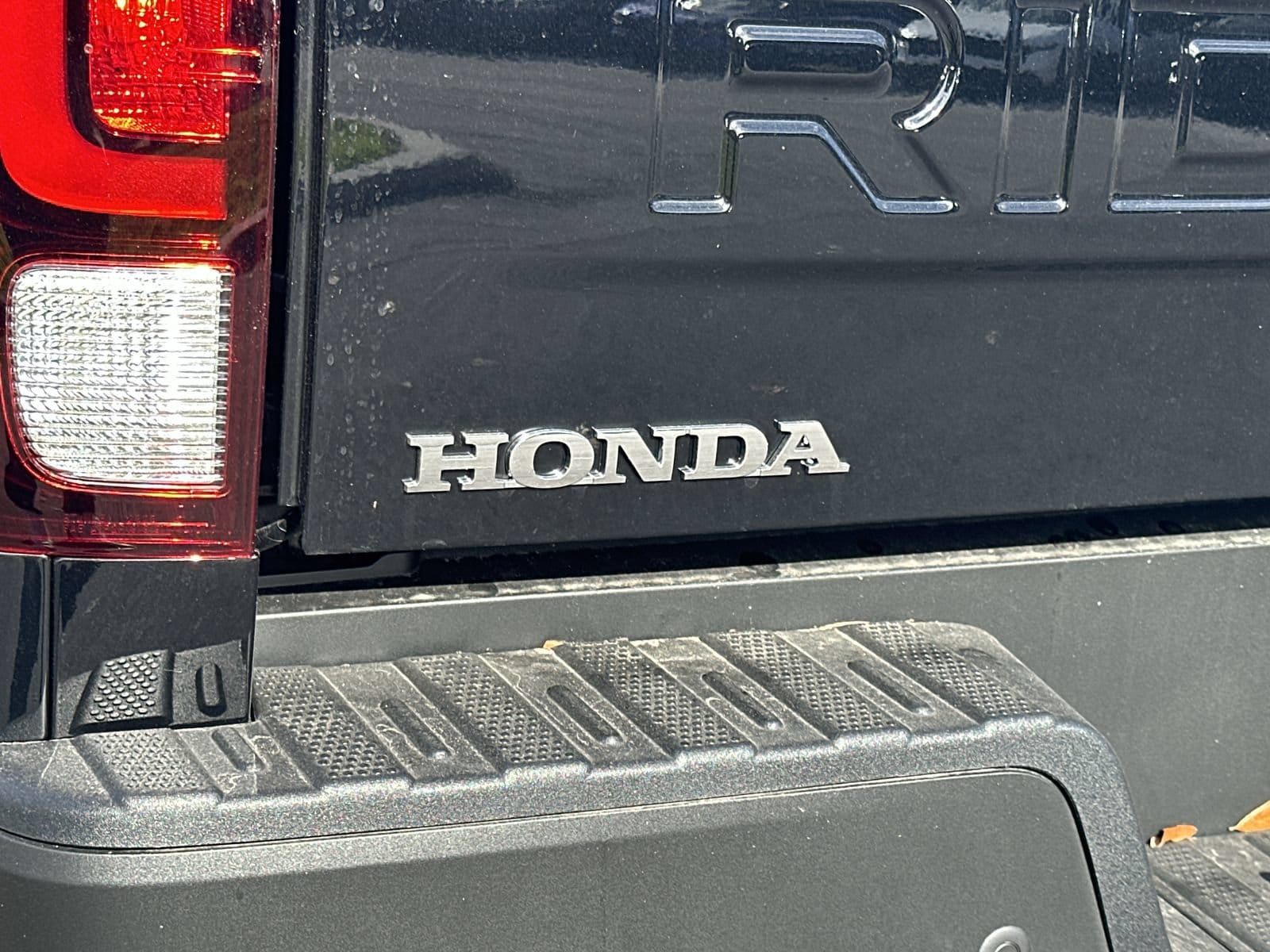 2025 Honda Ridgeline TrailSport - Photo 24