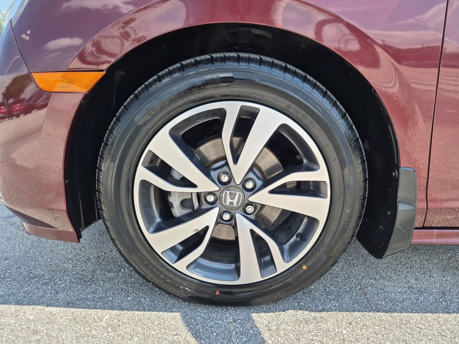 2021 Honda Odyssey Touring - Photo 27