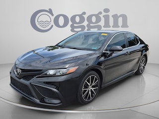 2024 Toyota Camry SE Sedan