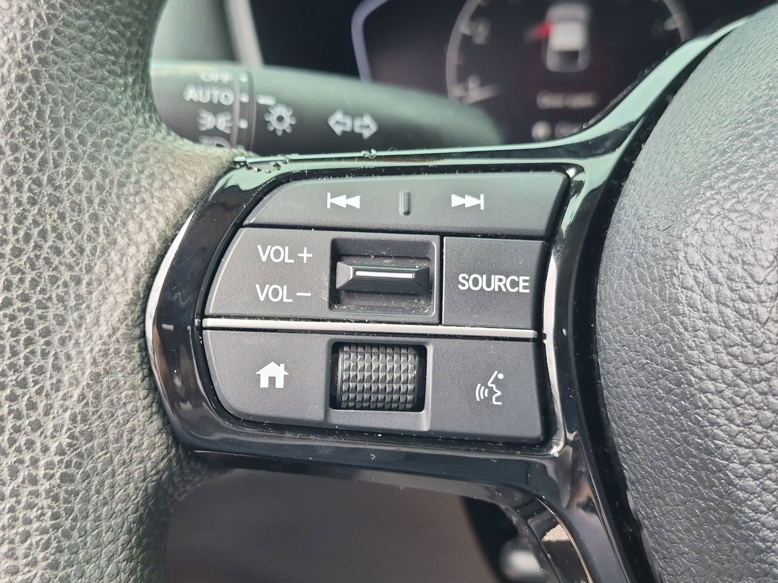 2023 Honda Civic Hatchback LX - Photo 14