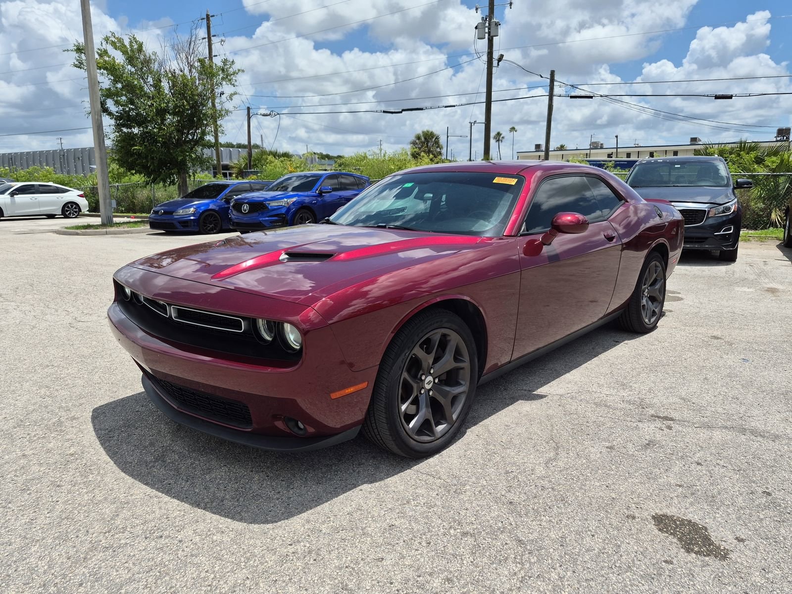 2018 Dodge Challenger SXT Plus's photo