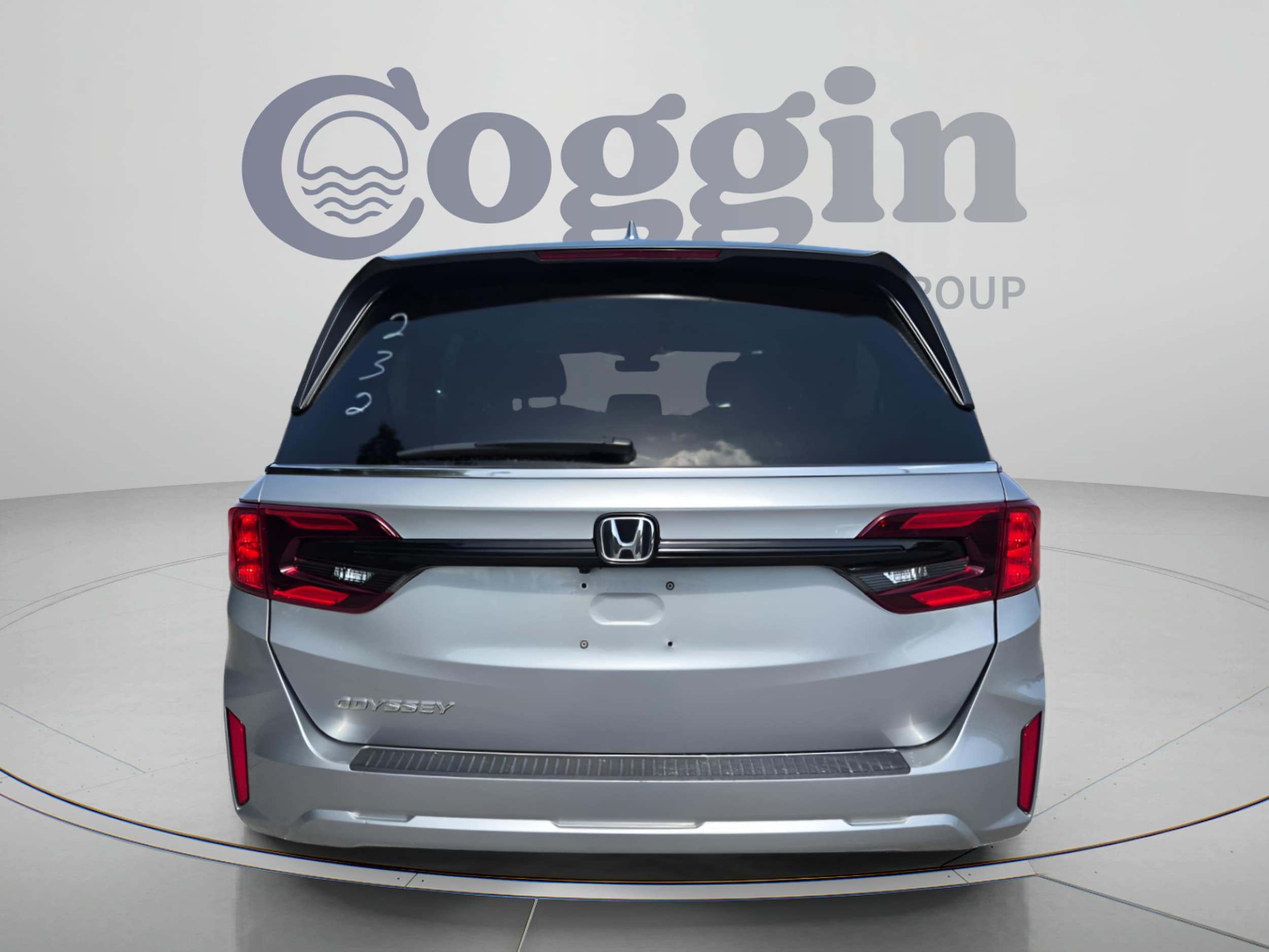 2025 Honda Odyssey EX-L - Photo 6