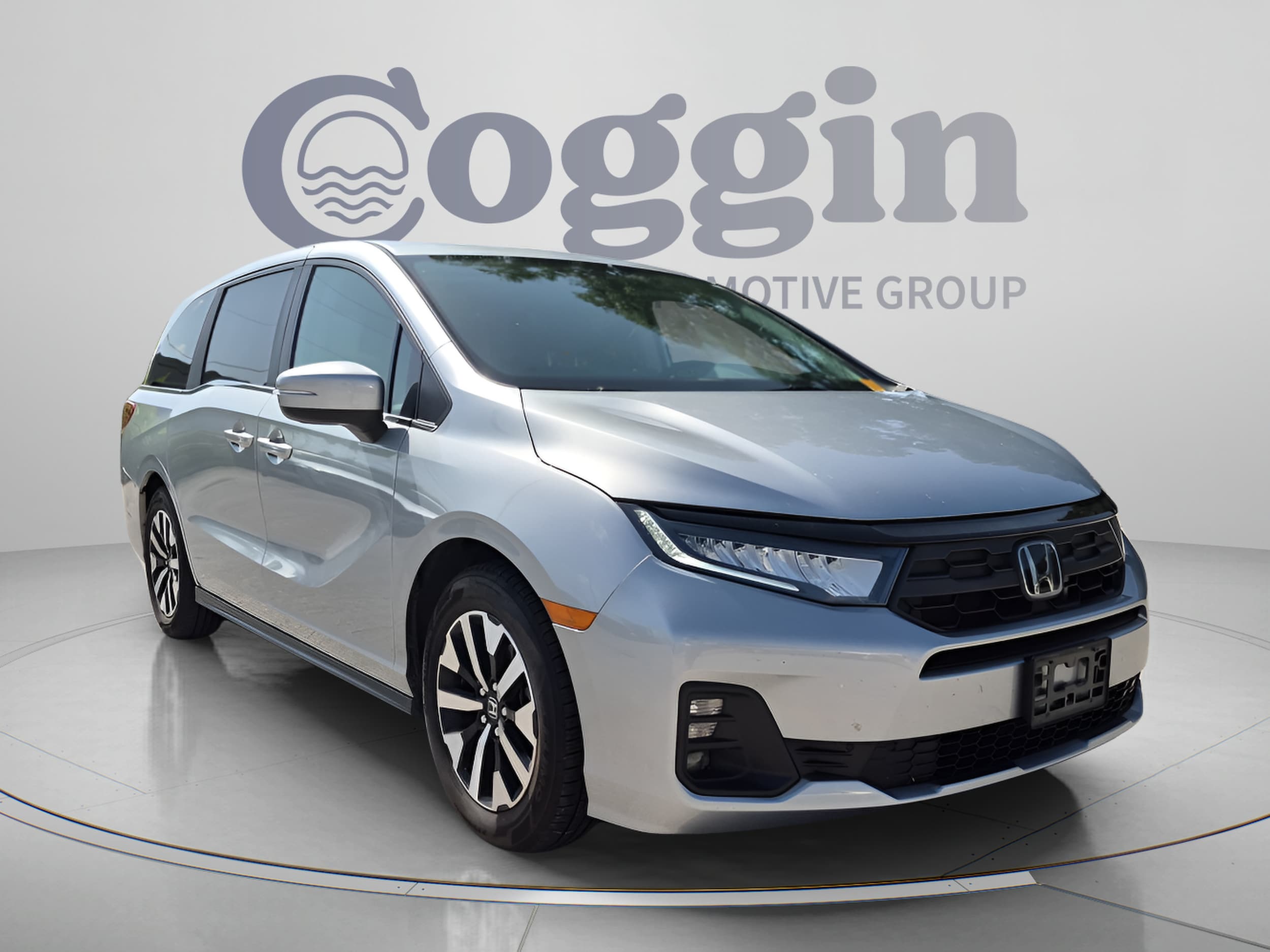 2025 Honda Odyssey EX-L - Photo 9