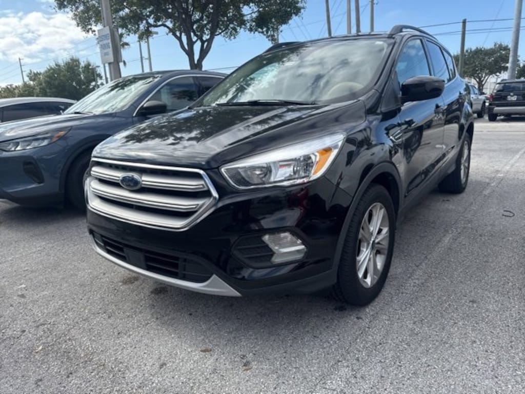 Used 2018 Ford Escape SE SUV