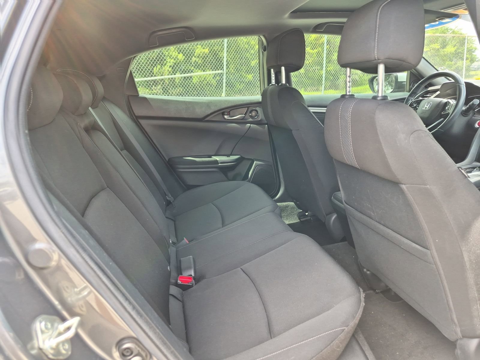 2020 Honda Civic Hatchback EX - Photo 19