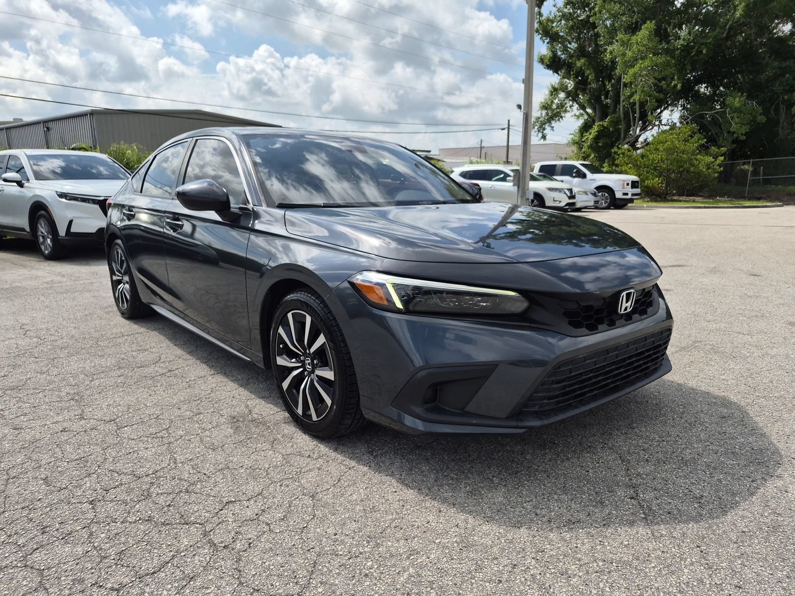 2022 Honda Civic Hatchback EX-L - Photo 9