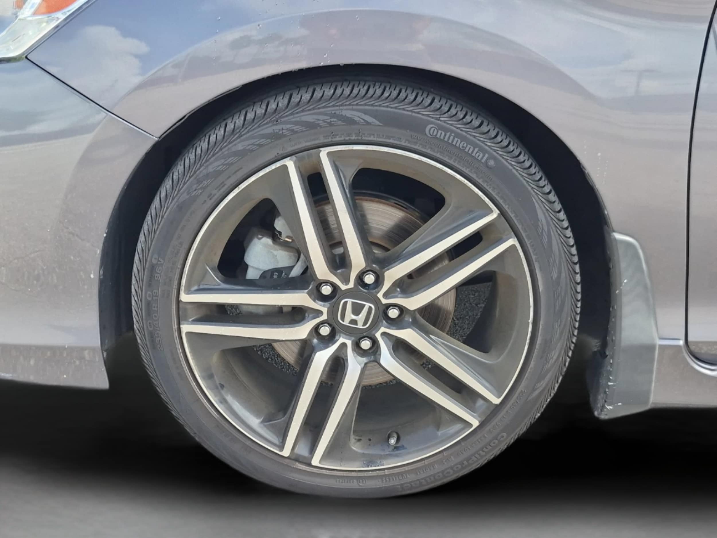2017 Honda Accord Sport SE - Photo 30