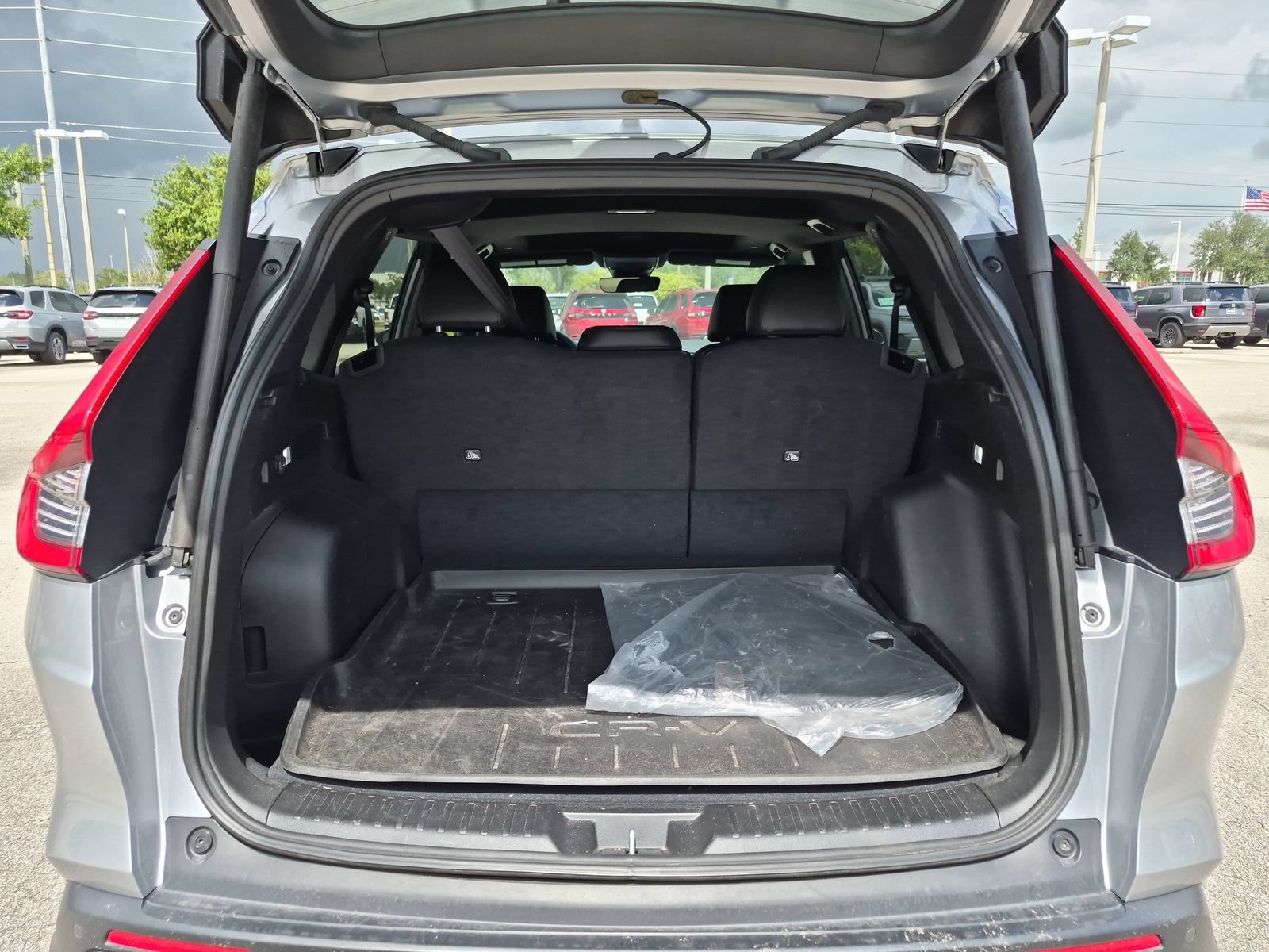 2024 Honda CR-V Sport-L - Photo 32