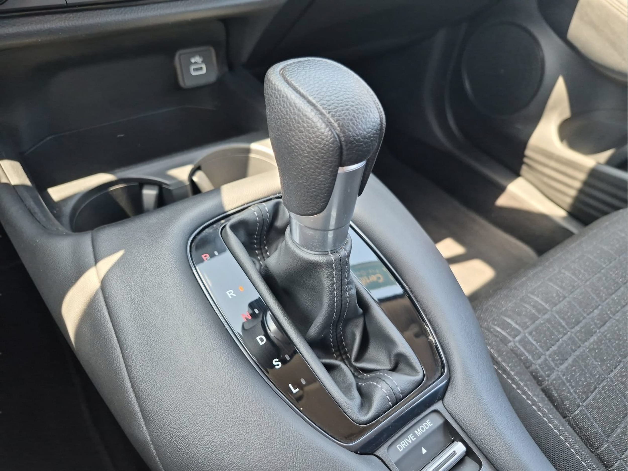 2024 Honda HR-V LX - Photo 16