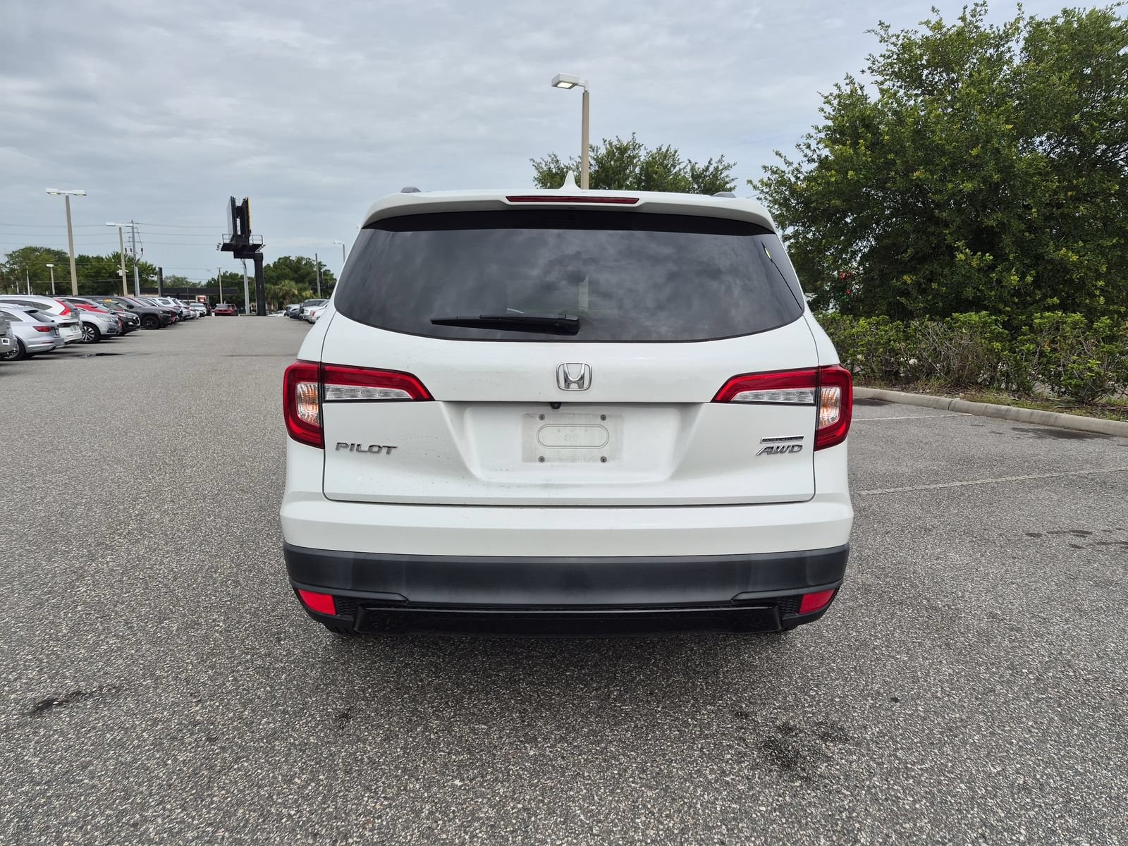 2021 Honda Pilot SE - Photo 6