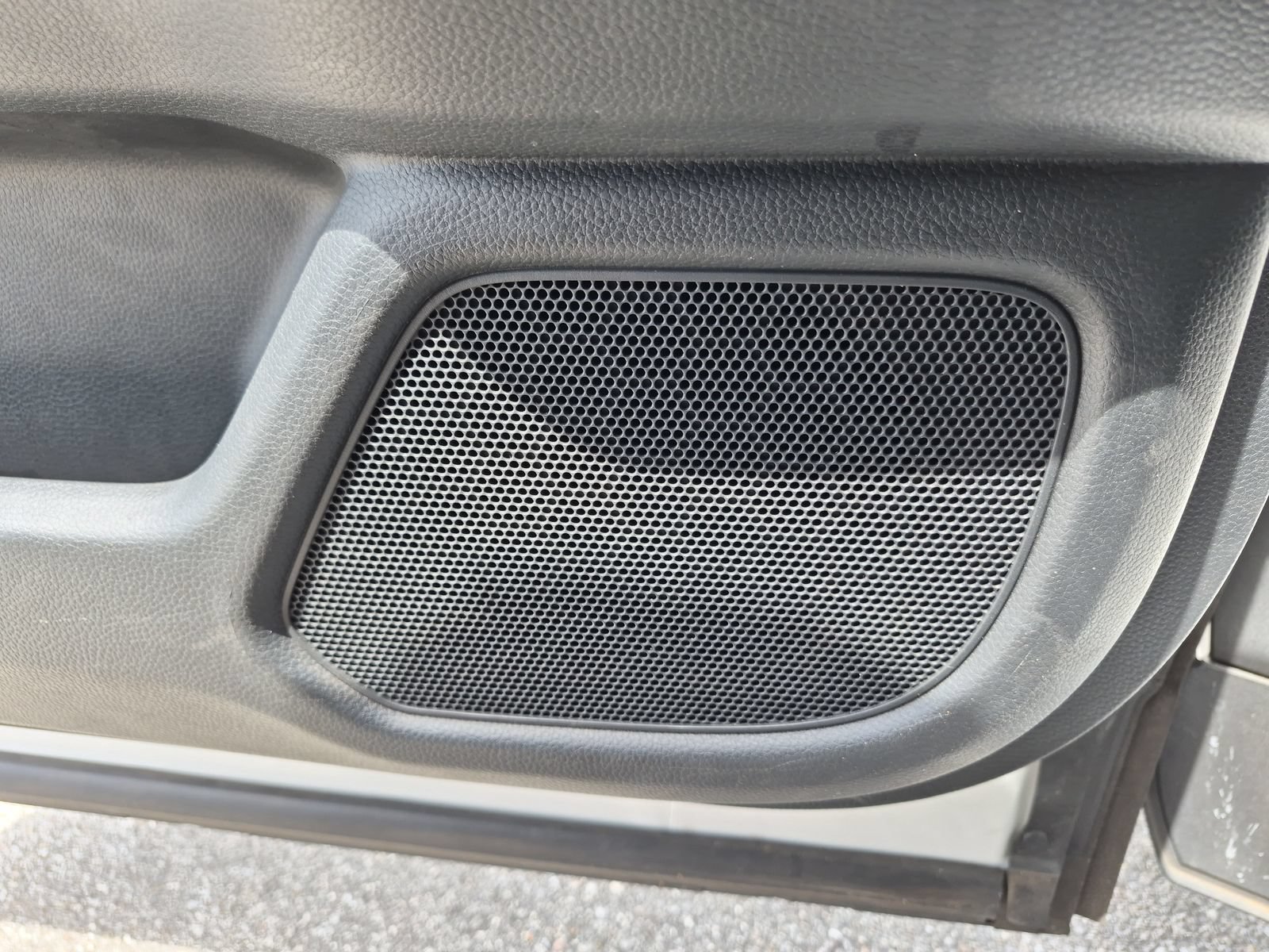 2023 Honda Pilot EX-L - Photo 25