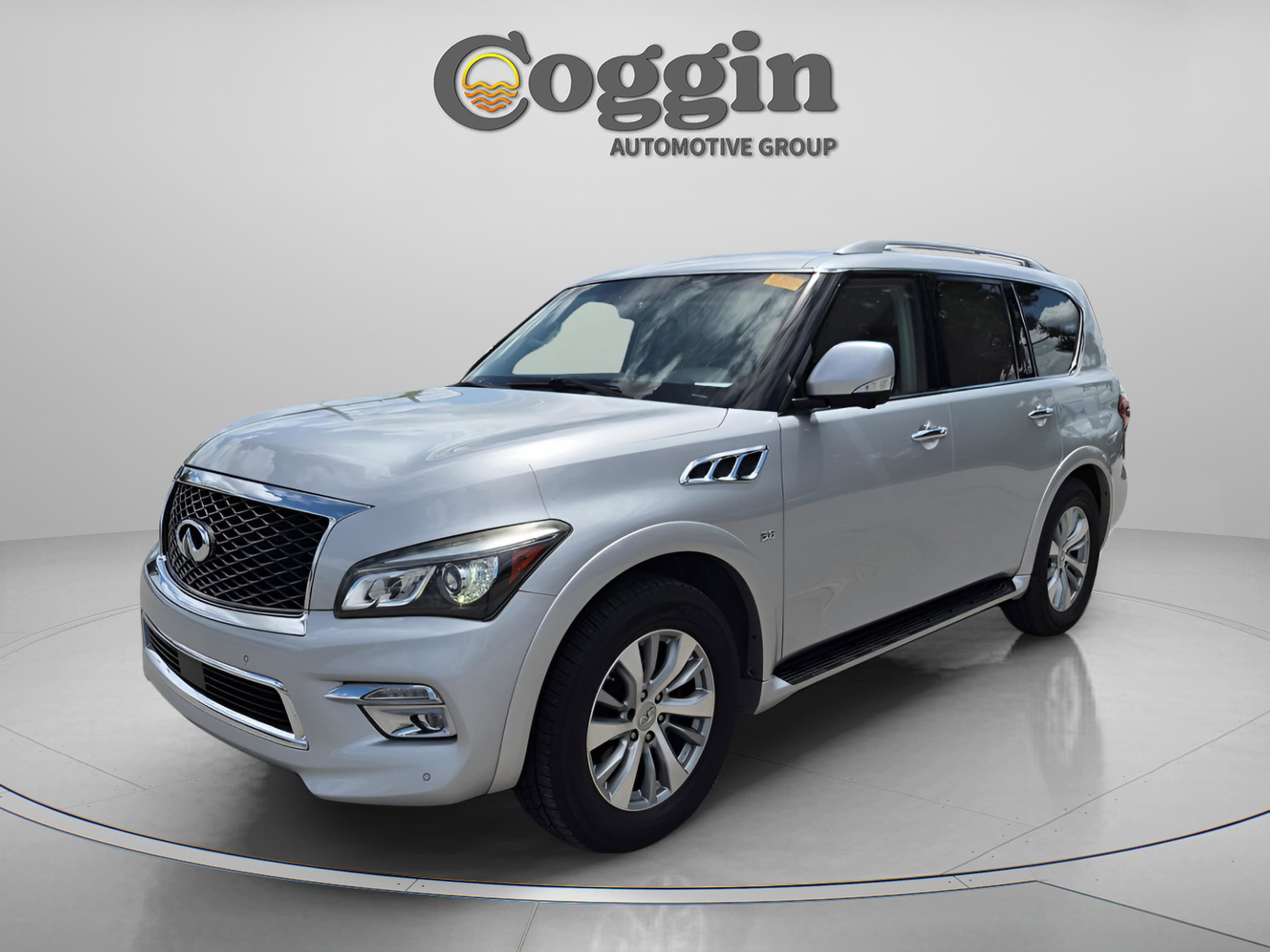 2015 INFINITI QX80 -'s photo