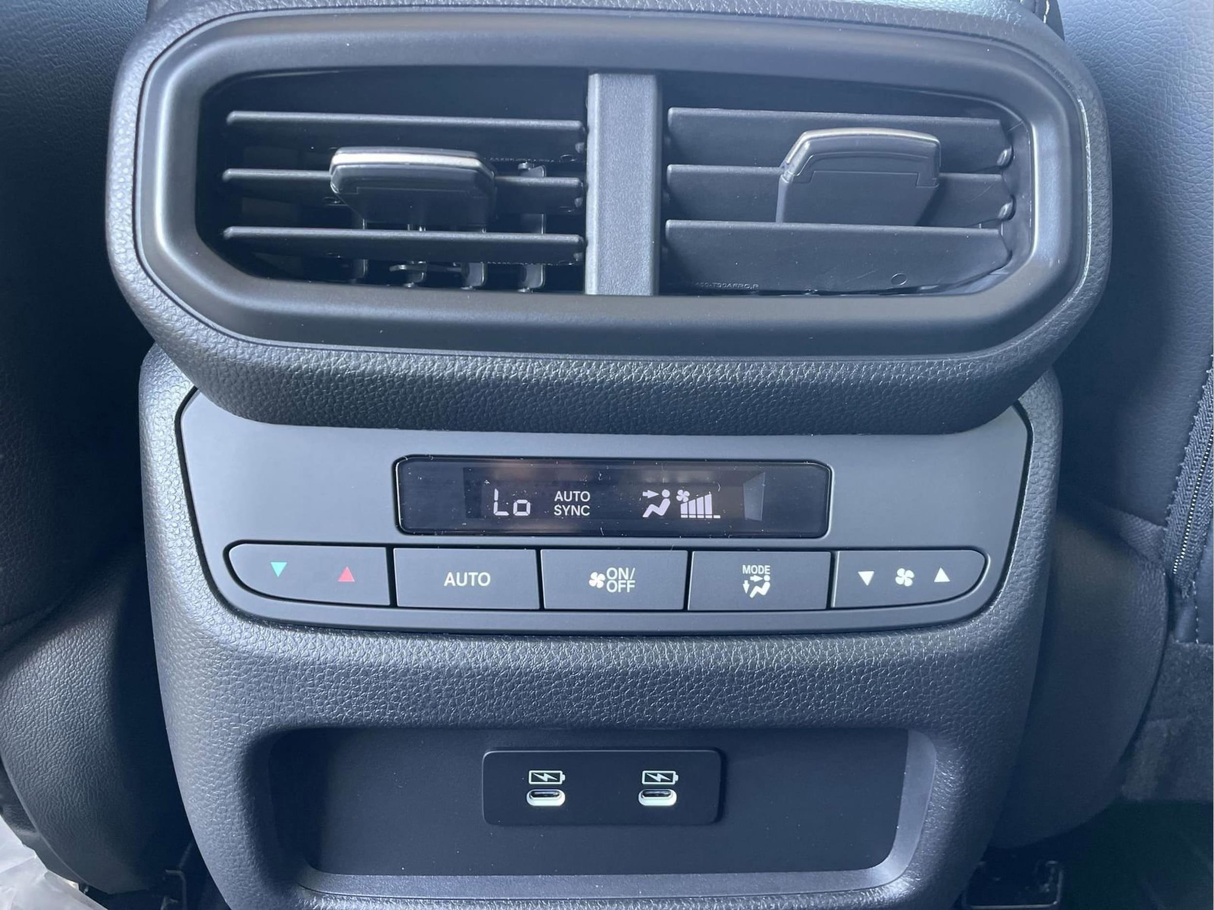 2026 Honda Pilot EX-L - Photo 27
