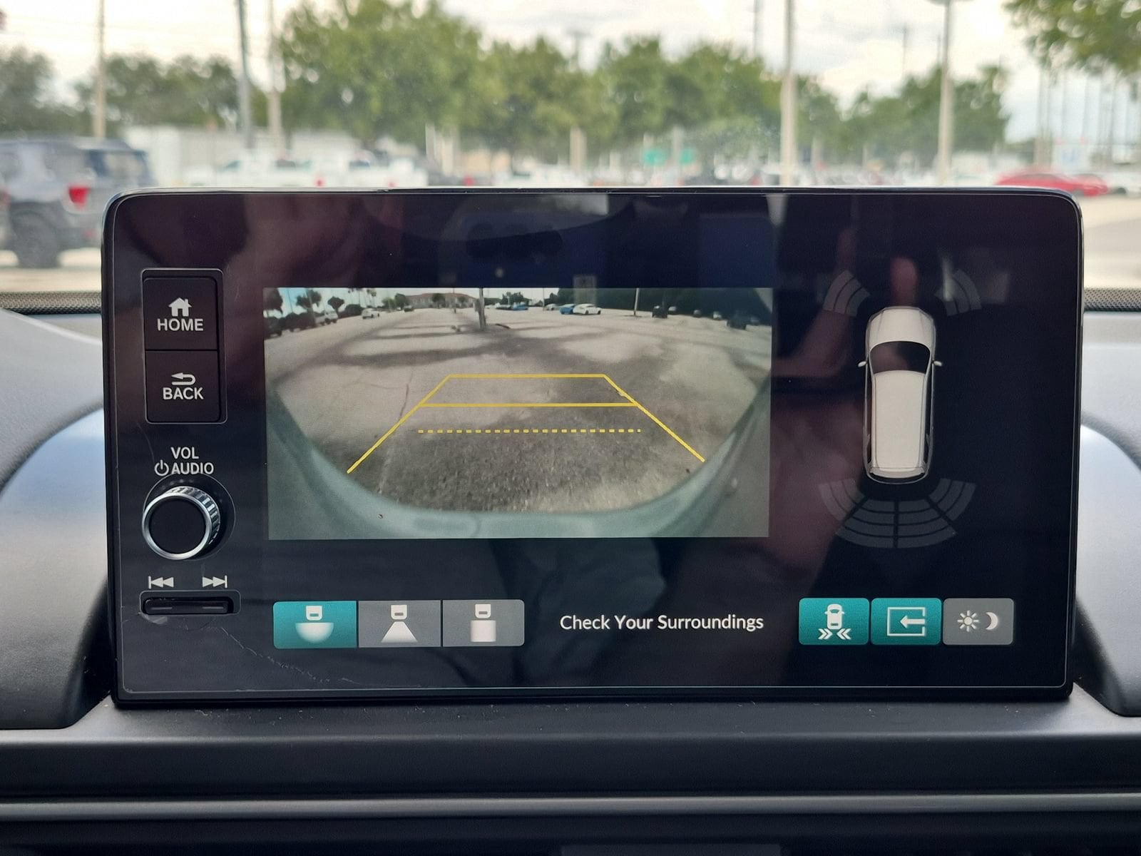 2023 Honda Pilot Touring - Photo 27