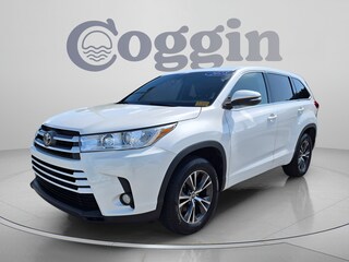 2018 Toyota Highlander LE V6 SUV