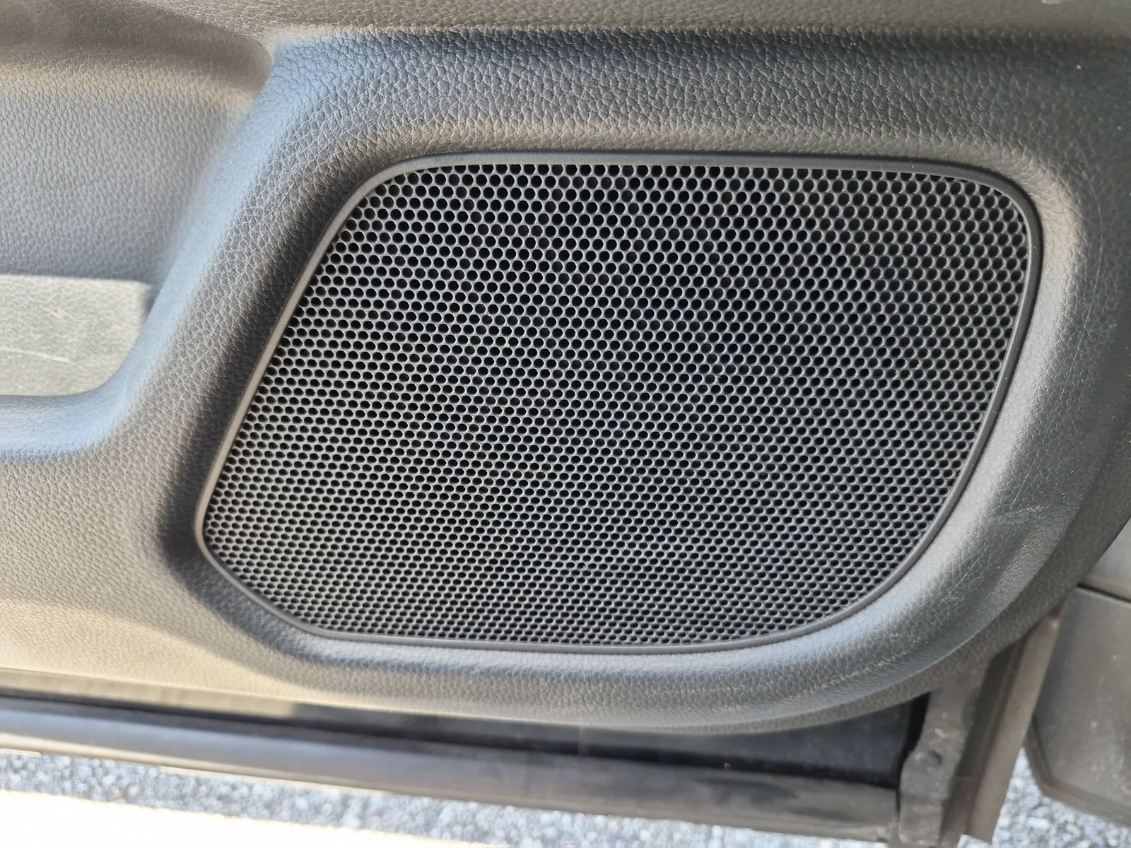 2023 Honda Pilot EX-L - Photo 25