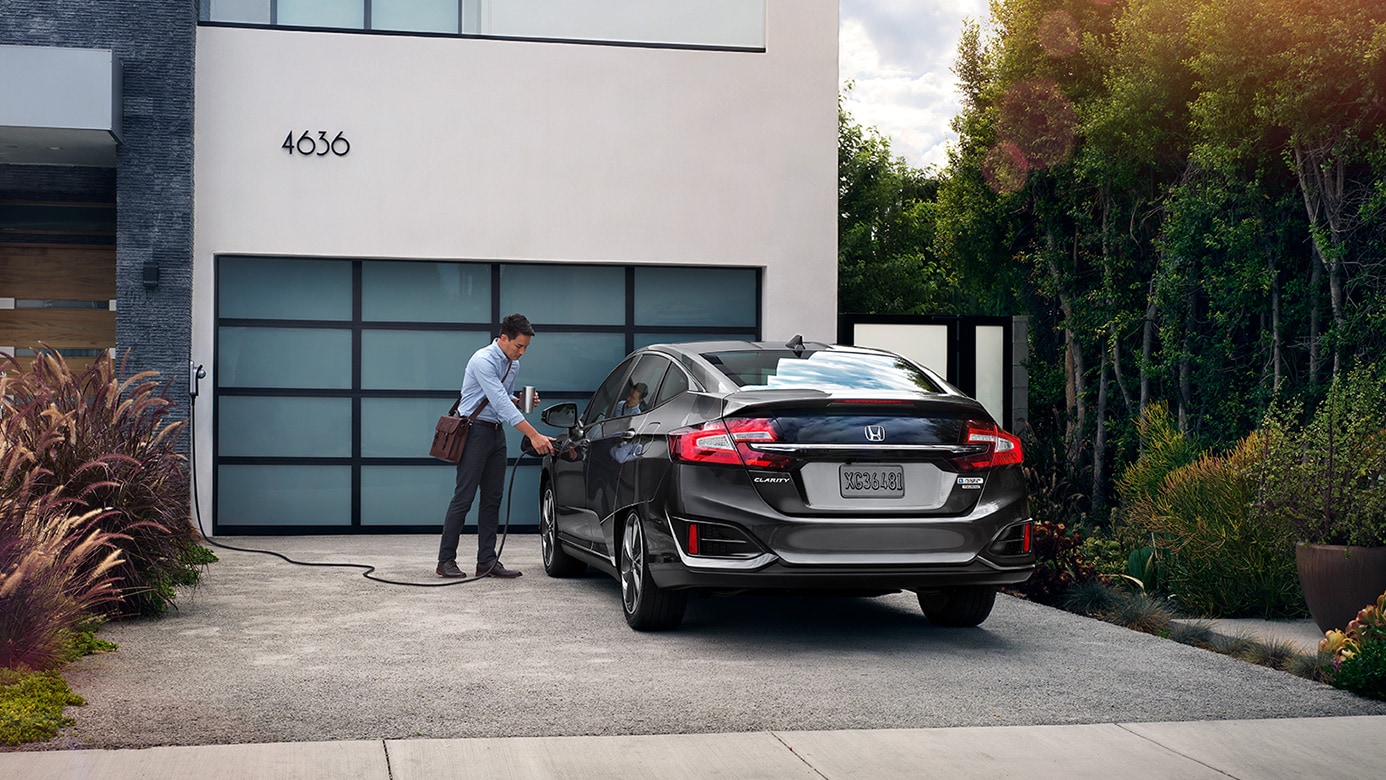 2018-honda-clarity-smart-entry.jpg