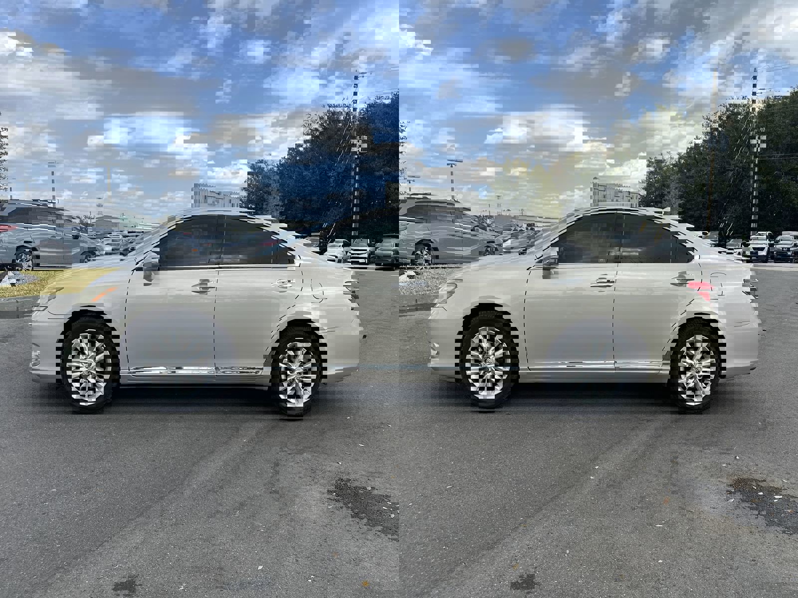 2010 Lexus ES 350 Base photo 3