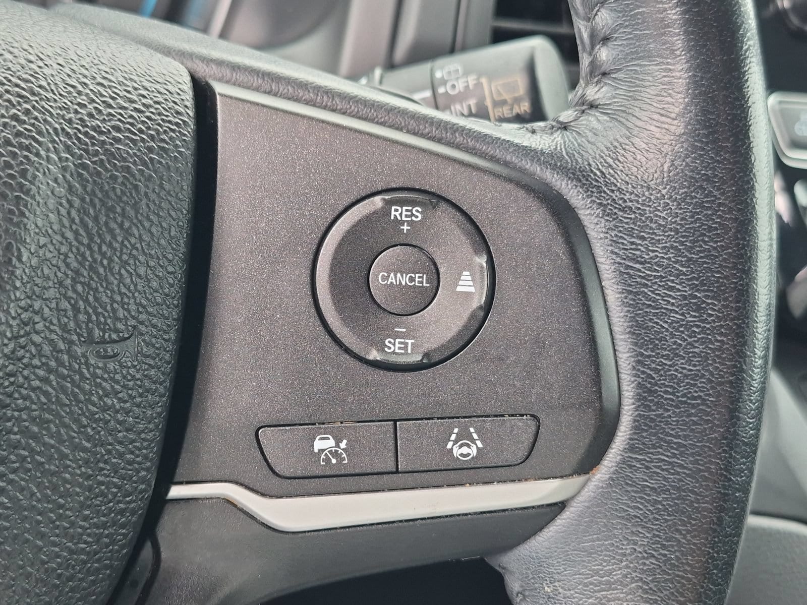 2022 Honda Odyssey EX-L - Photo 11