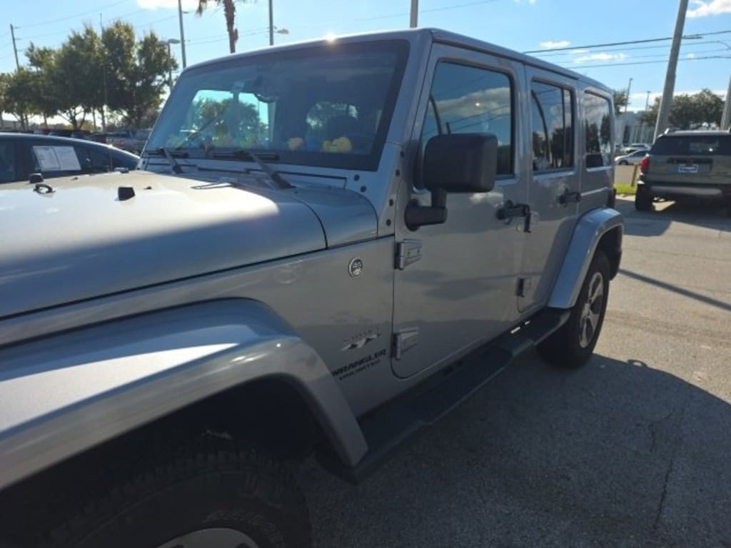 Used 2017 Jeep Wrangler JK Unlimited Sahara 4x4 SUV