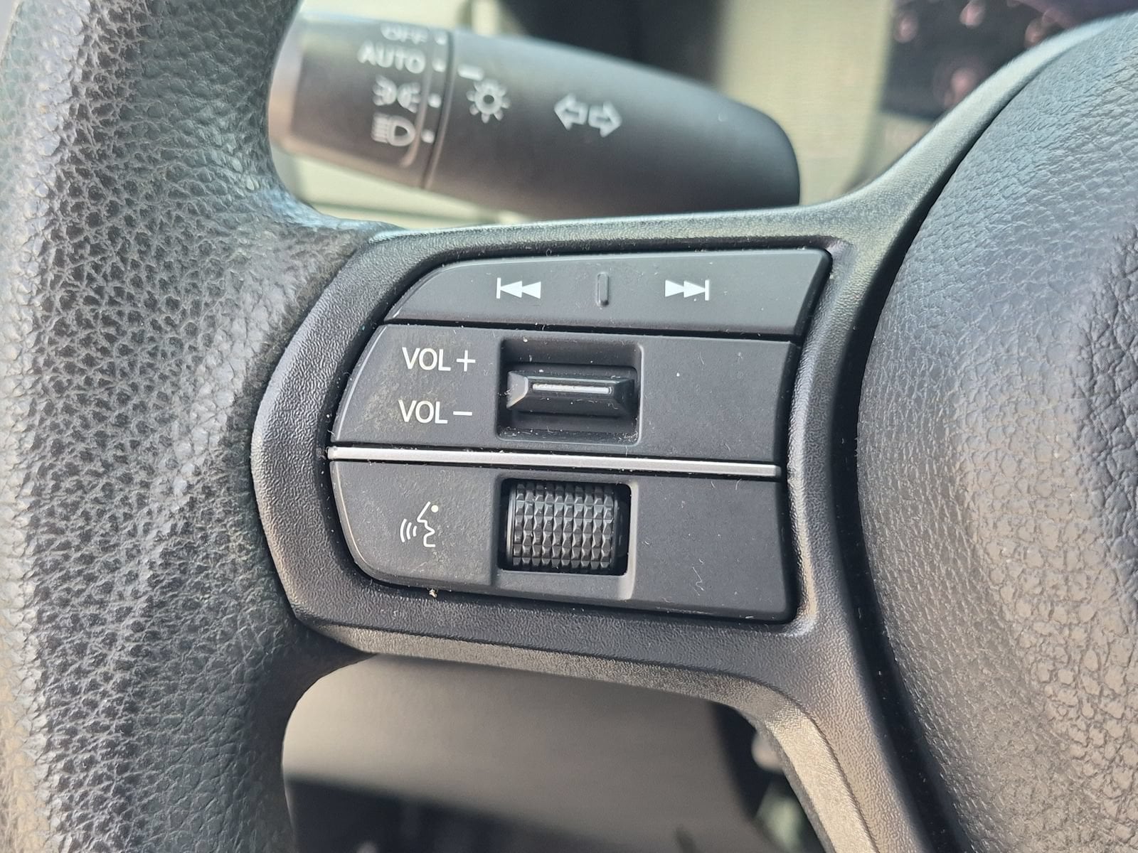 2024 Honda Accord LX - Photo 14