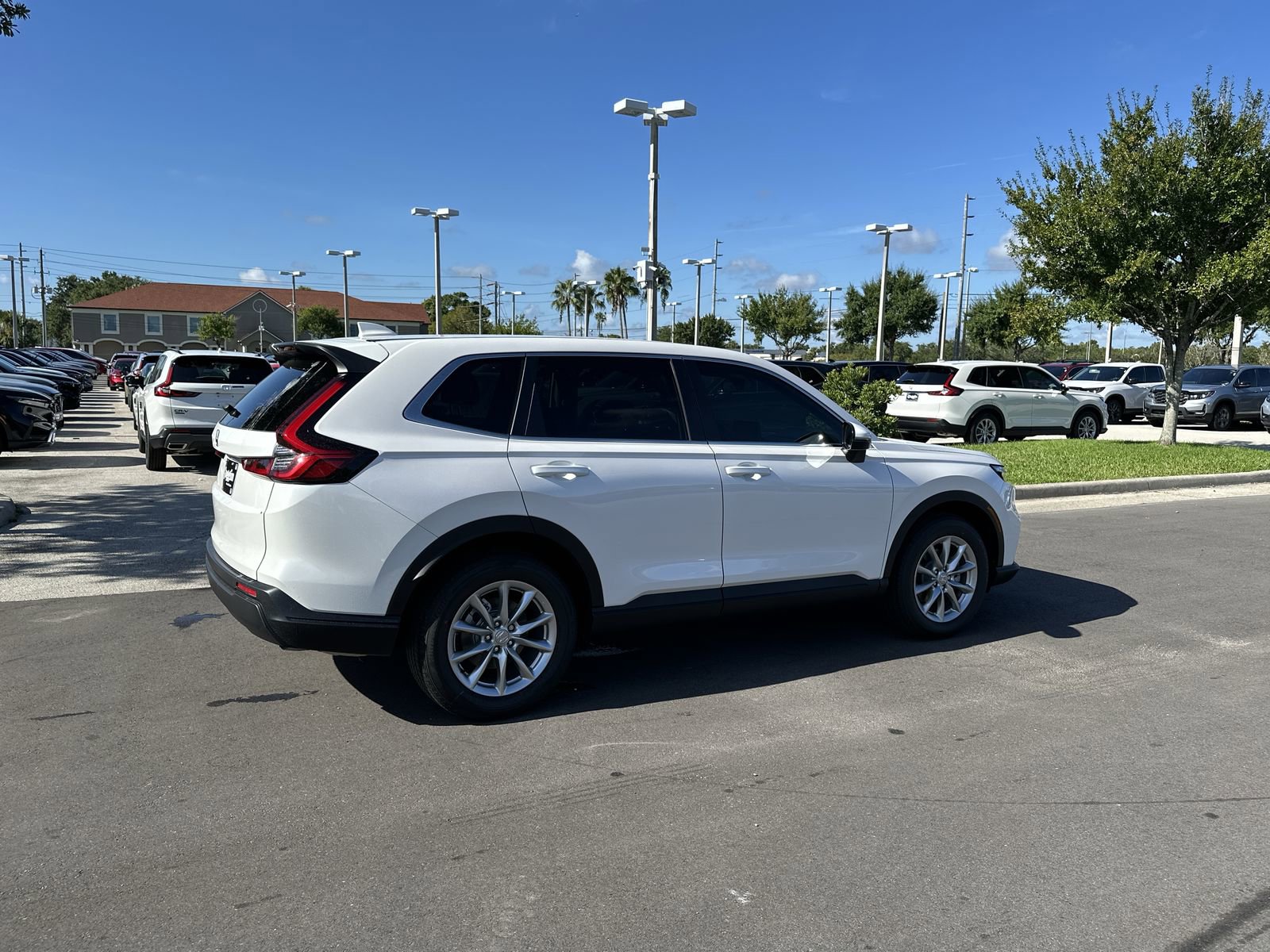 2026 Honda CR-V EX - Photo 7
