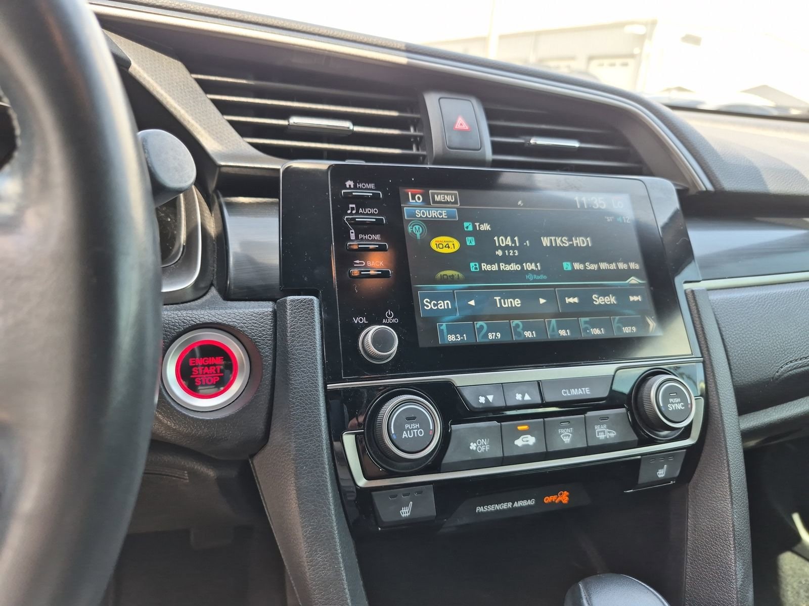 2020 Honda Civic Hatchback EX - Photo 13