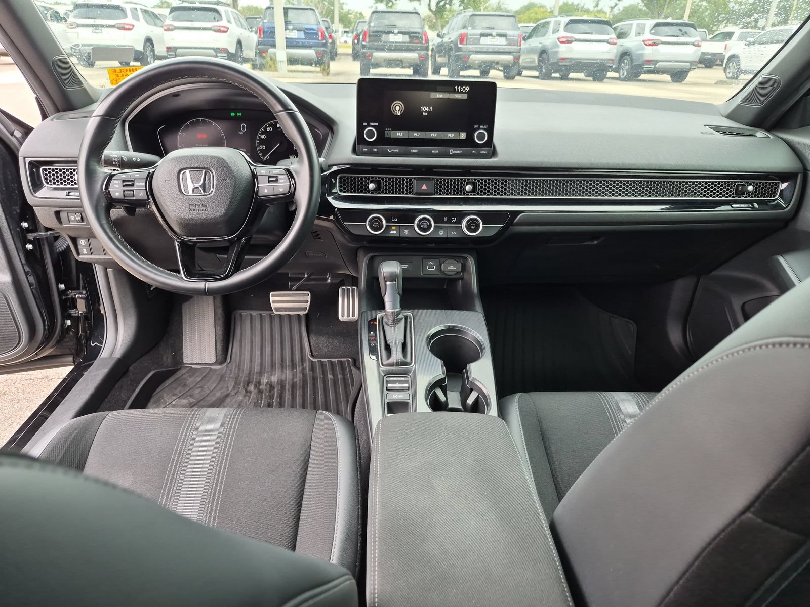 2024 Honda Civic Sport - Photo 31