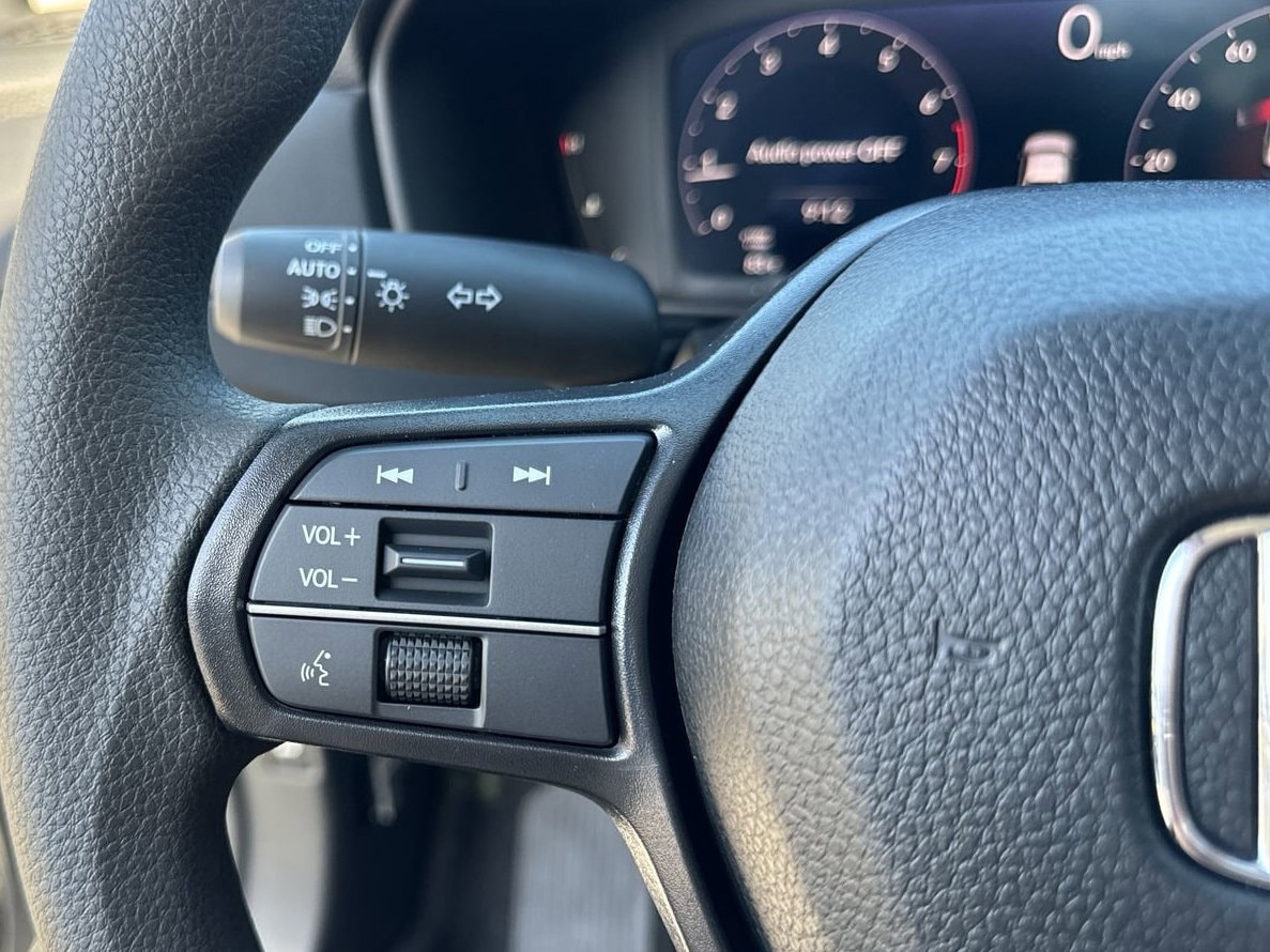 2025 Honda Accord LX - Photo 20