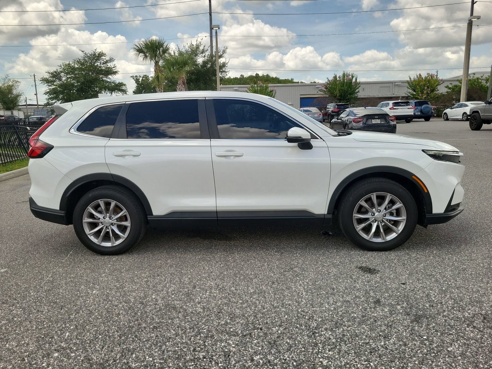 2025 Honda CR-V EX-L - Photo 8