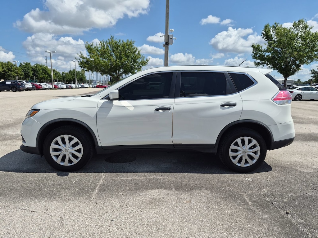 Used 2016 Nissan