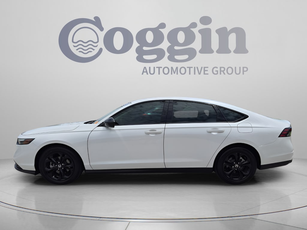Used 2025 Honda Accord SE Sedan