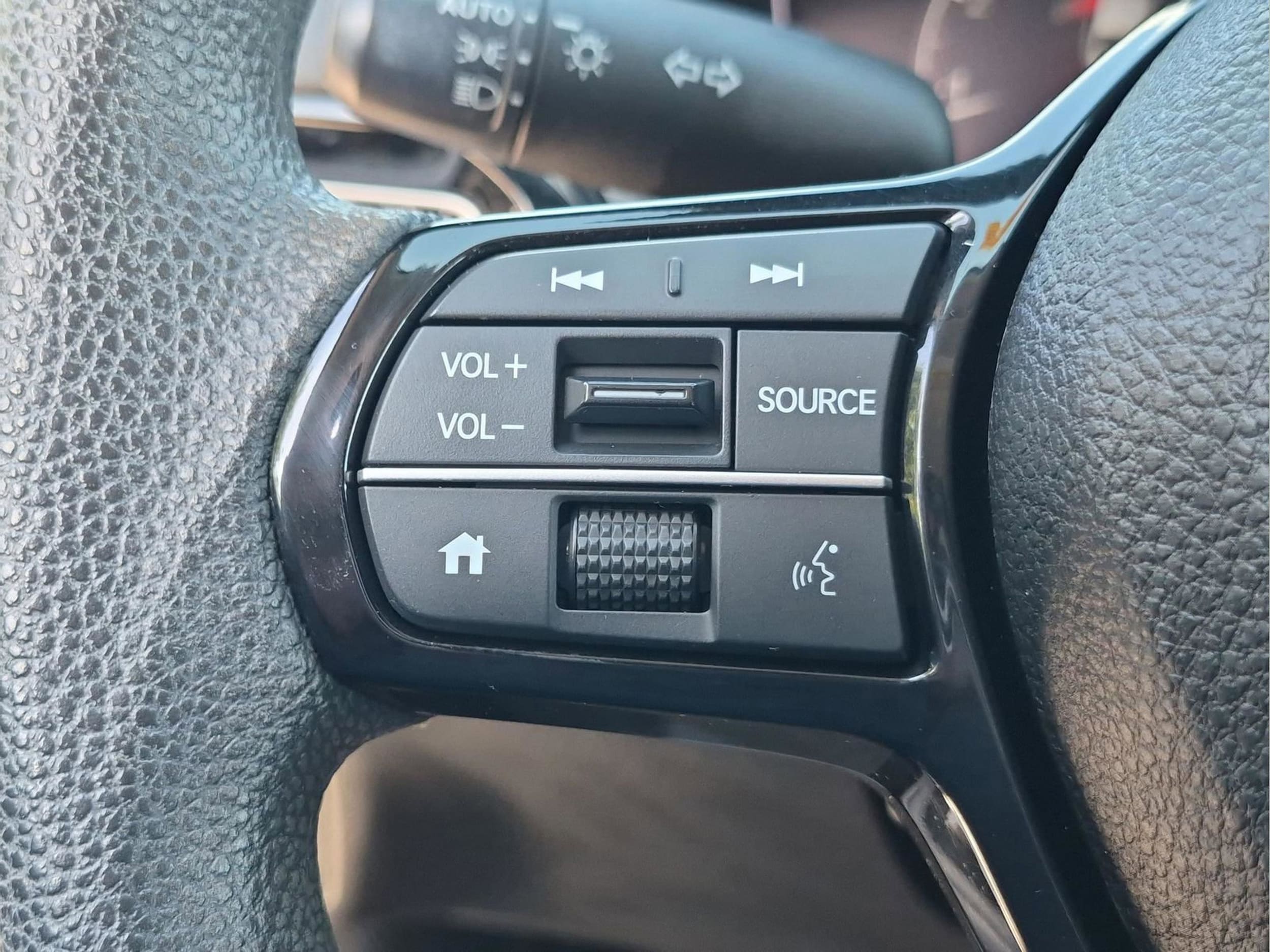 2024 Honda Civic LX - Photo 14