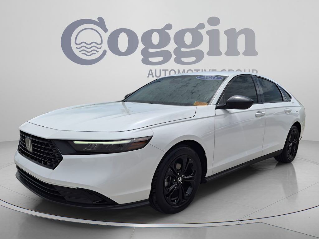 Used 2025 Honda Accord SE Sedan