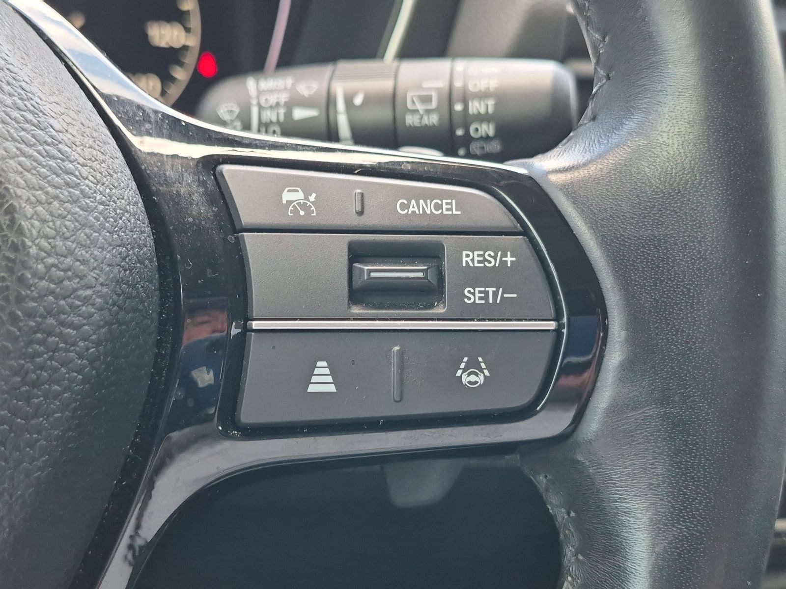 2023 Honda Pilot Touring - Photo 11