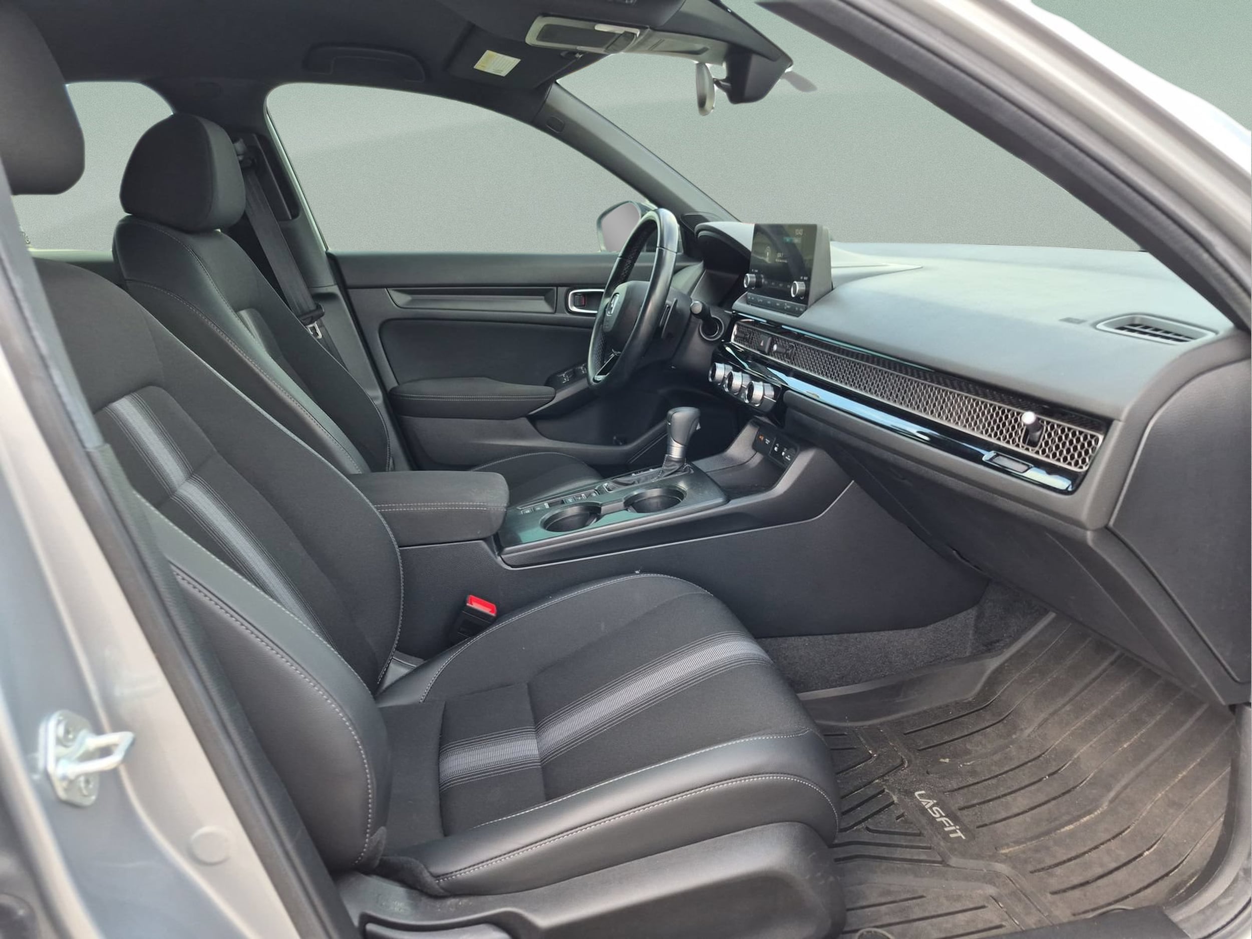 2025 Honda Civic Sport - Photo 21