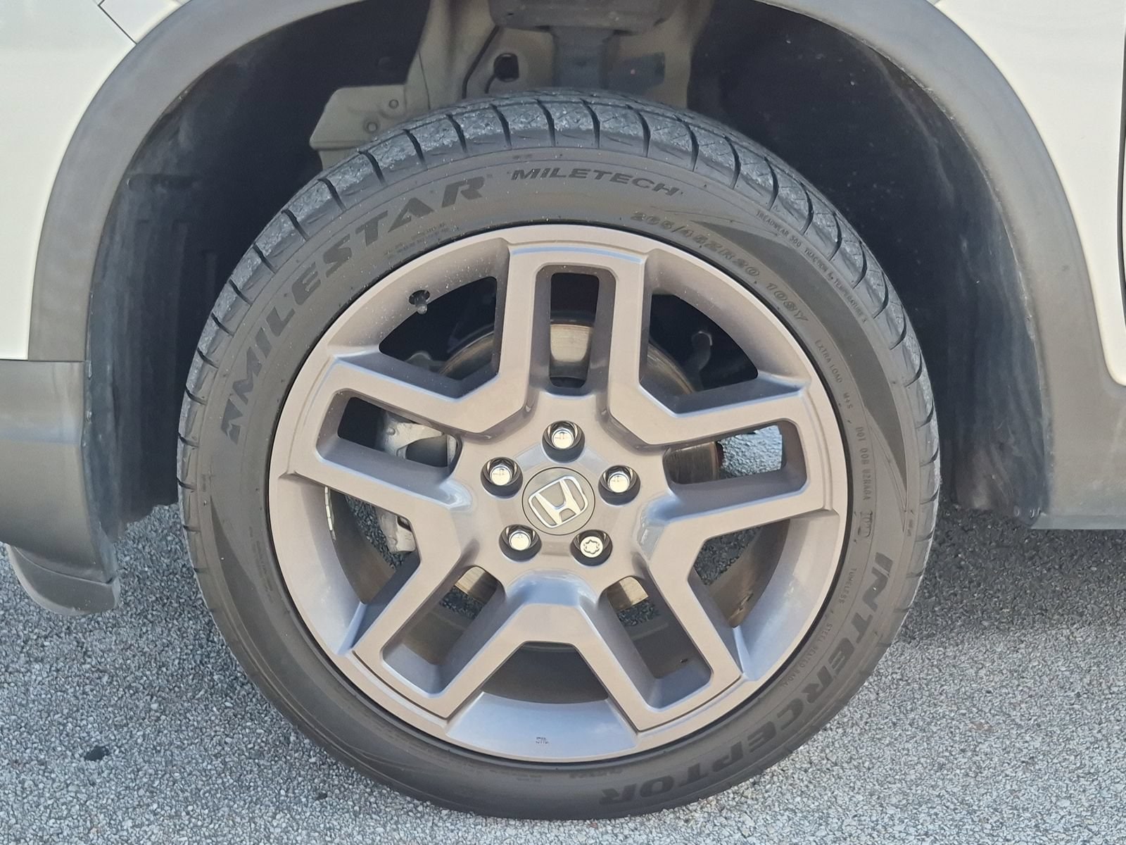 2023 Honda Passport EX-L - Photo 25