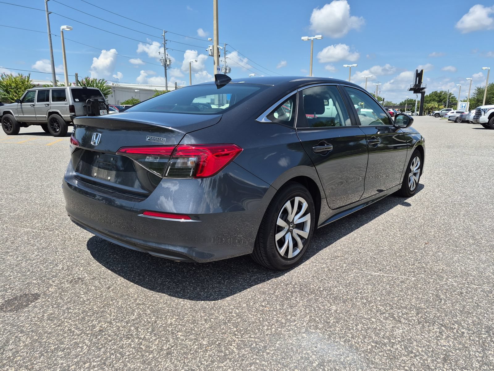 2023 Honda Civic LX - Photo 7