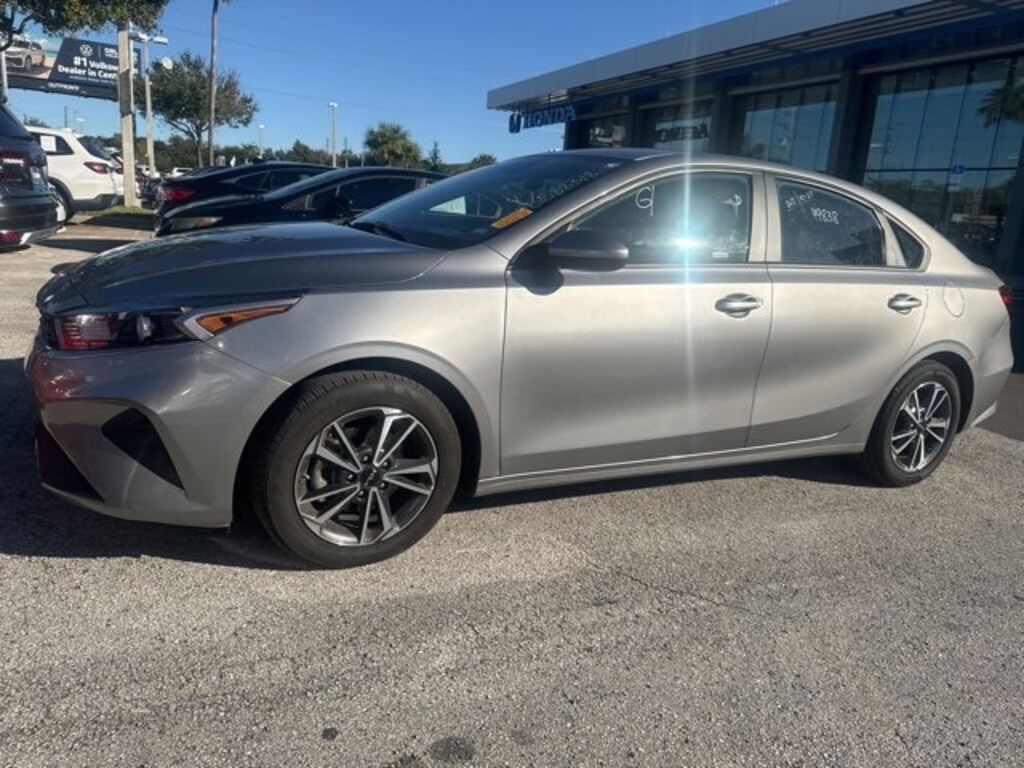 Used 2023 Kia Forte LXS Sedan