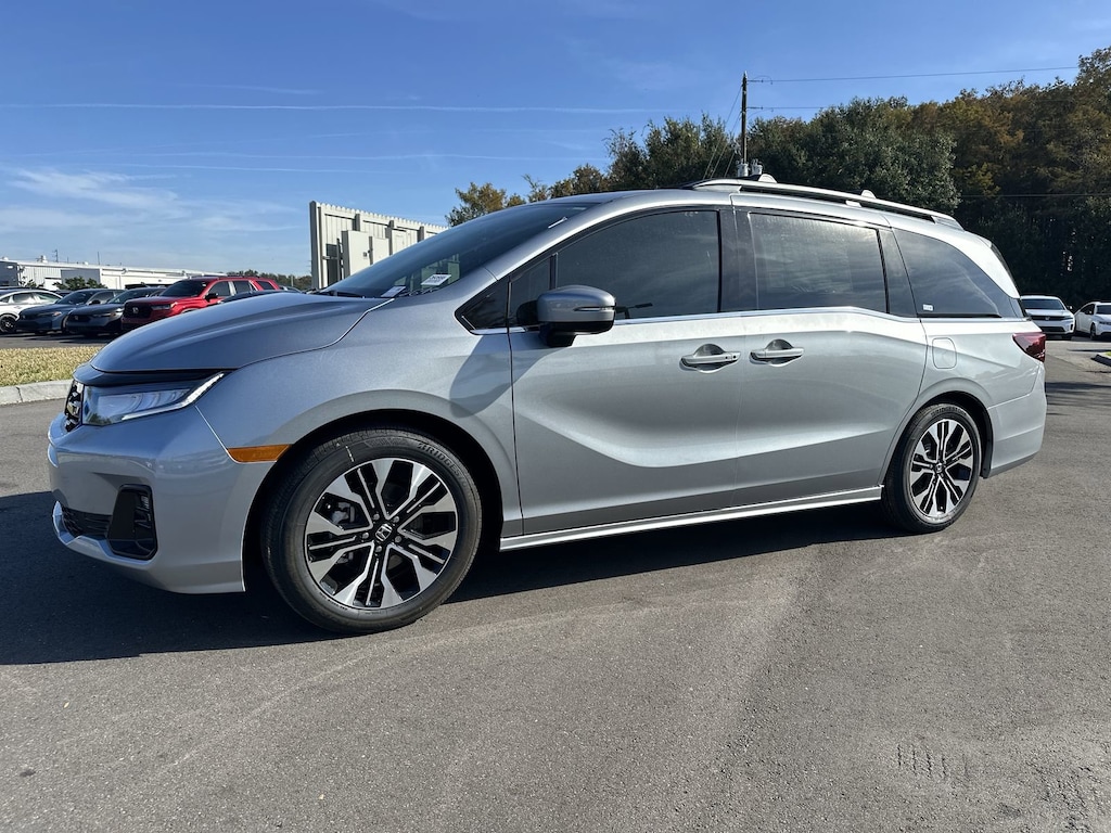 New 2026 Honda Odyssey Elite Van Passenger